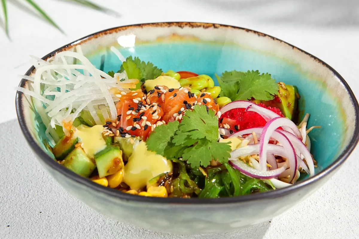 La recette facile et délicieuse du mardi : Poke Bowl Hawaïen Coloré